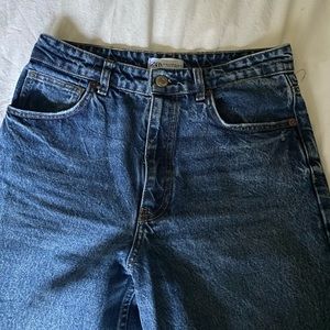 Zara jeans